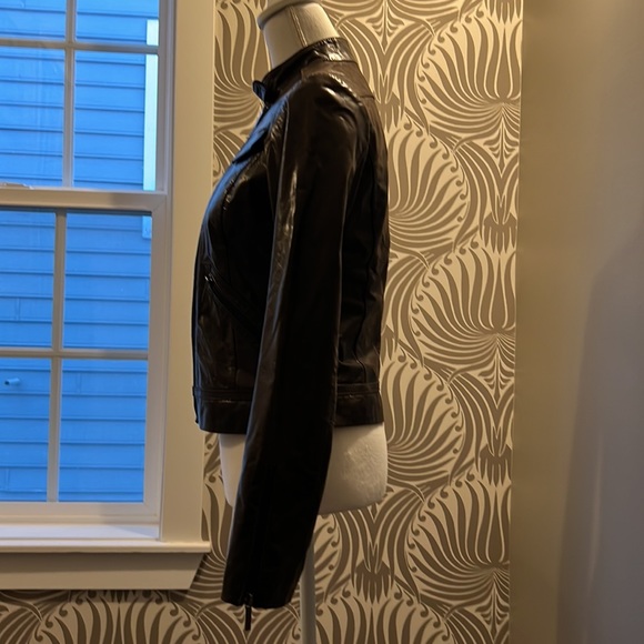 Laundry by Shelli Segal, authentic brown leather motorcycle jacket. - Picture 2 of 5